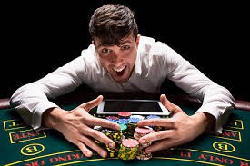 Live casino table win result shown in the tableplus wins section for Philippine members